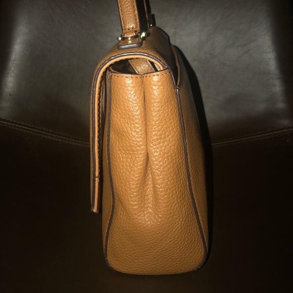Michael Kors crossbody purse - Picture 3 of 9
